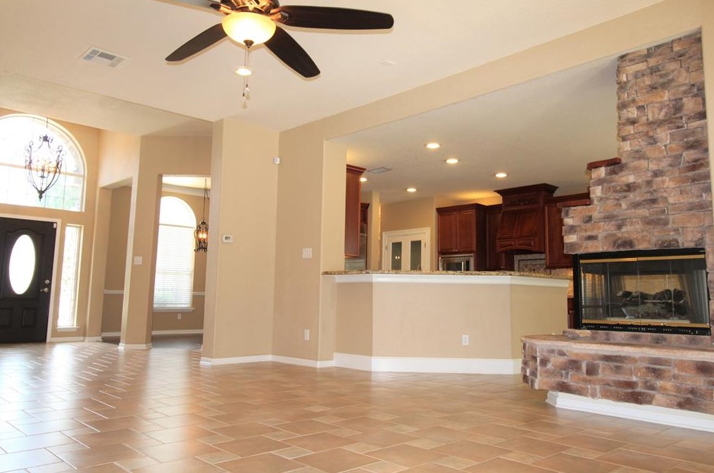 14 Clearbend Pl, Conroe, TX 77384