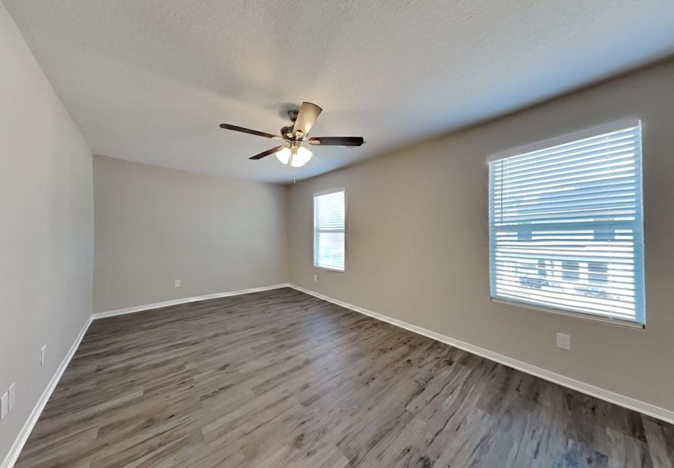 16932 Wren Hill St, Conroe TX  77385-3774 exterior