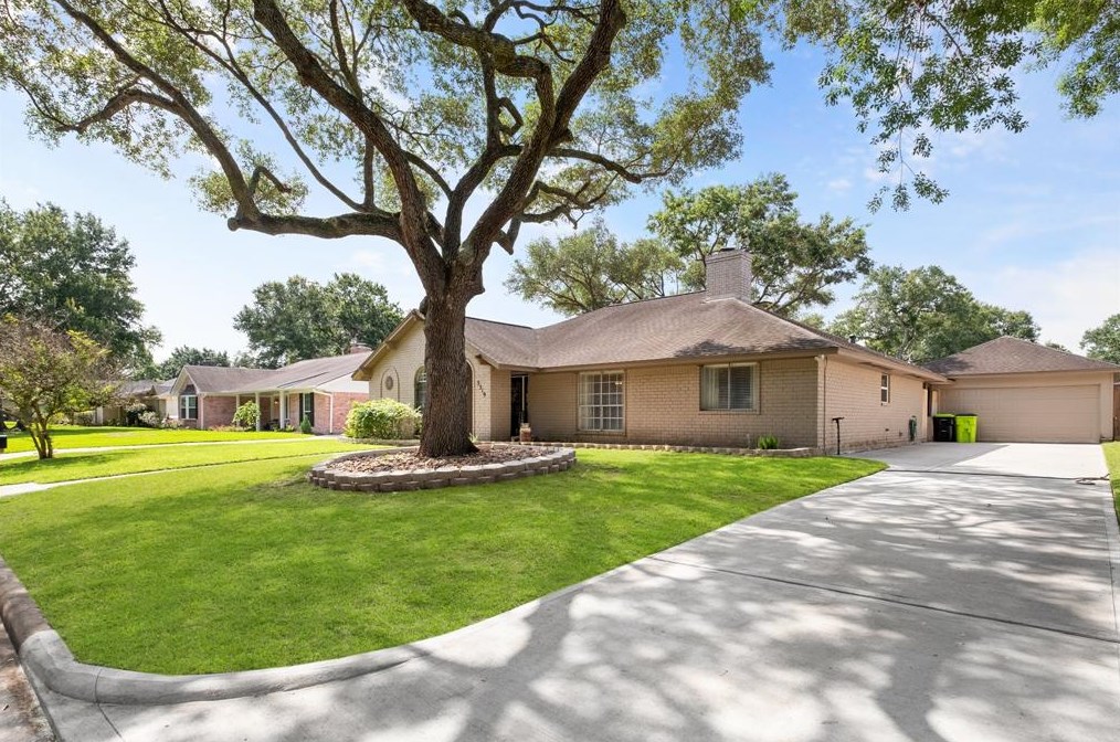 3319 Greenridge Dr, Missouri City, TX 77459-2019