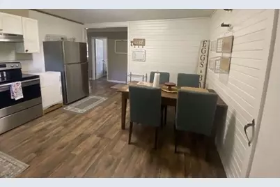 9743 Westbend, Orange, TX 77632 - Photo 14