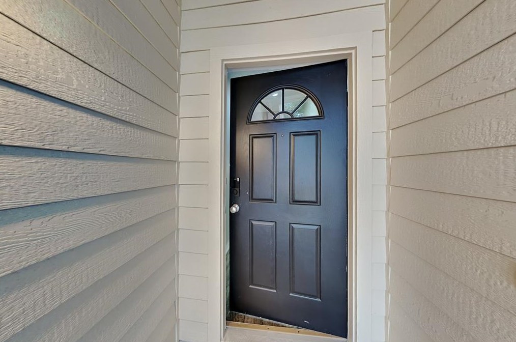 15016 Sugar Place Dr, Sugar Land, TX 77498