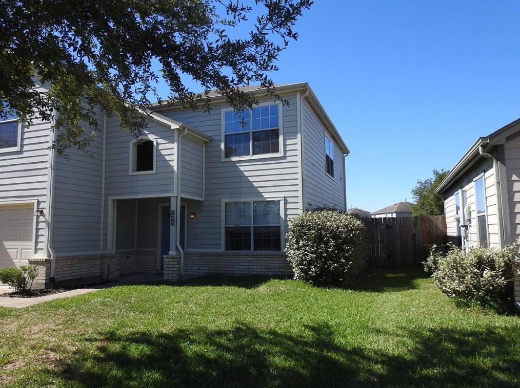 14923 Rain Dance Dr, Houston, TX 77090-5617