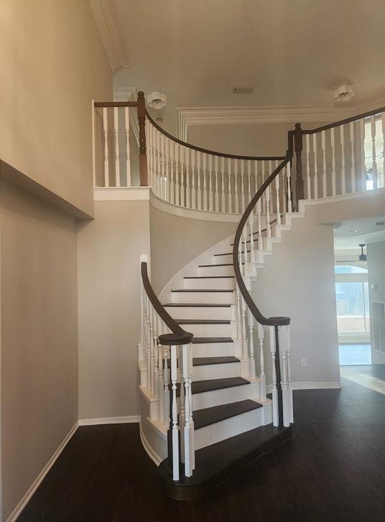 24607 E Kingscrest Cir, Spring, TX 77389