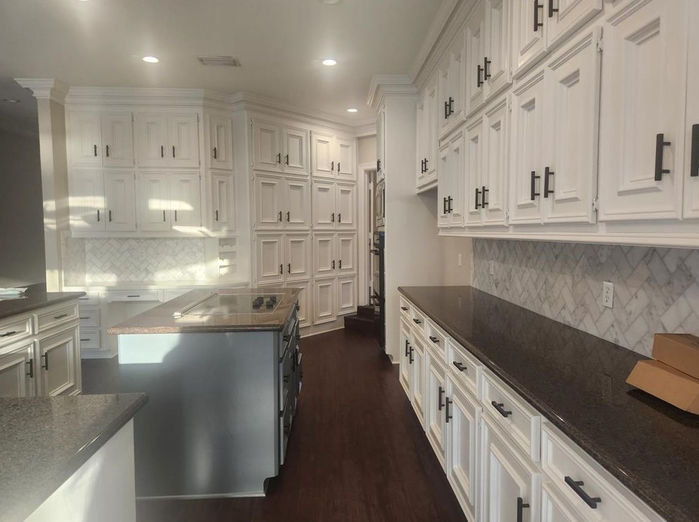24607 Kingscrest Cir, Spring TX  77389-4925 exterior