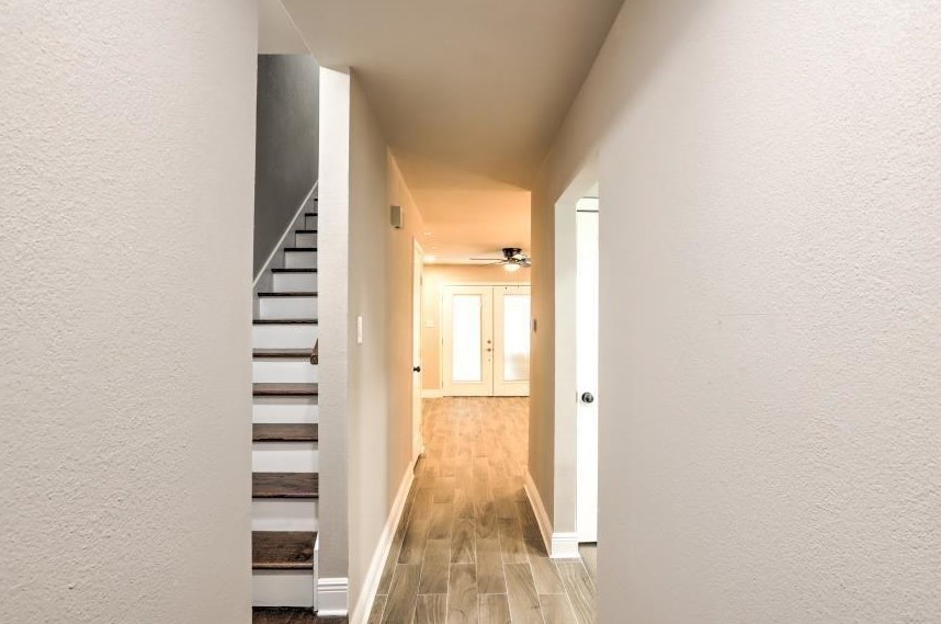 7822 Grove Ridge Dr, Houston, TX 77061