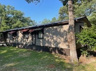 1112 S Sir Henry Dr, Woodville, TX 75979