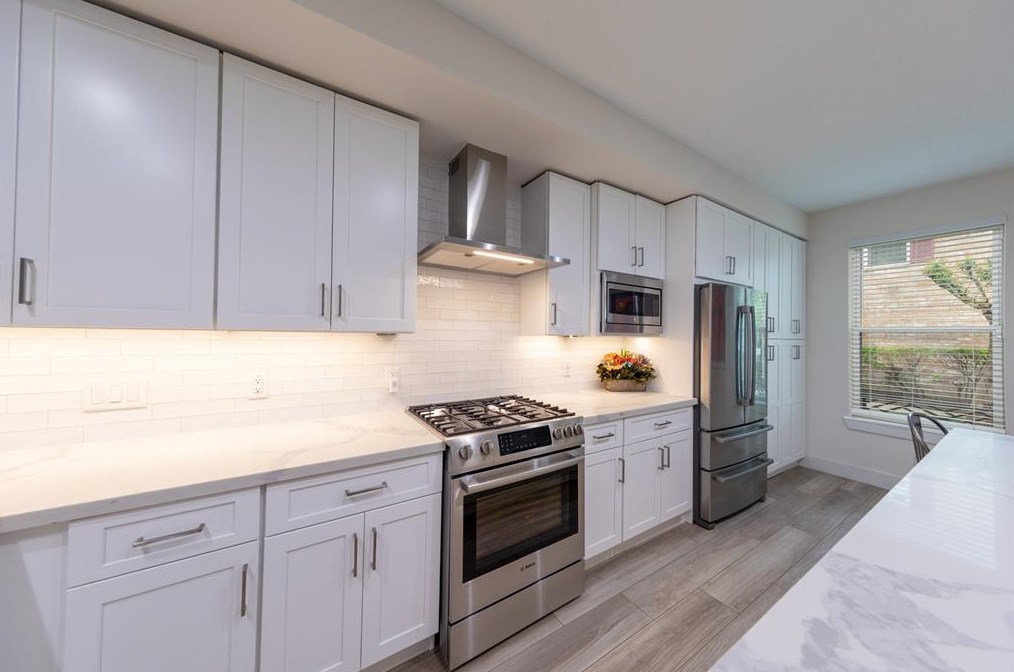 7425 Brompton St, Houston, TX 77025