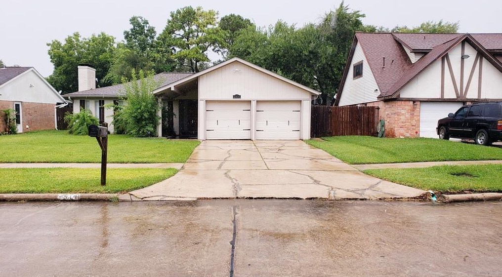2414 Stillmeadow Dr, Missouri City, TX 77489