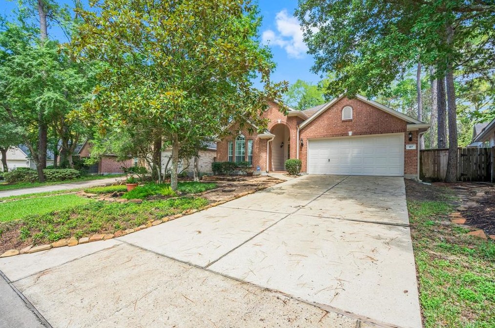 107 Veranda Ridge Dr, Spring TX  77382-1718 exterior