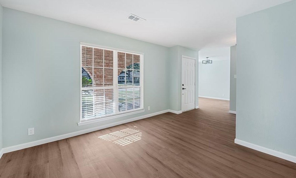 12518 Carriage Hill Dr, Houston TX  77077-2910 exterior