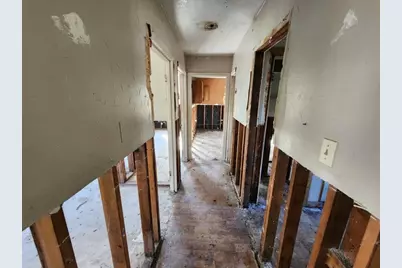 950 Millie Street, Vidor, TX 77662 - Photo 6