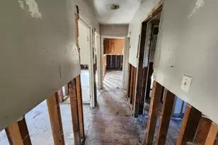 950 Millie St, Vidor, TX 77662 - Photo 6