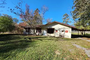 950 Millie St, Vidor, TX 77662 - Photo 1