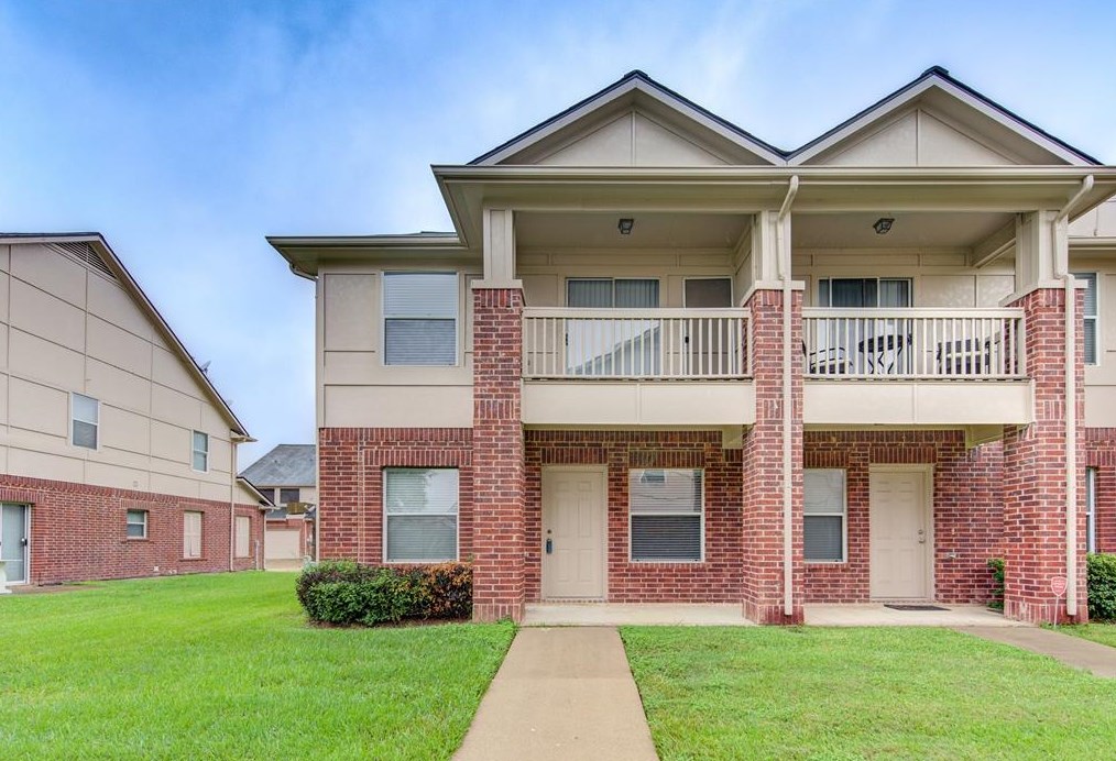 3825 Shire Valley Dr, Missouri City, TX 77459-2795