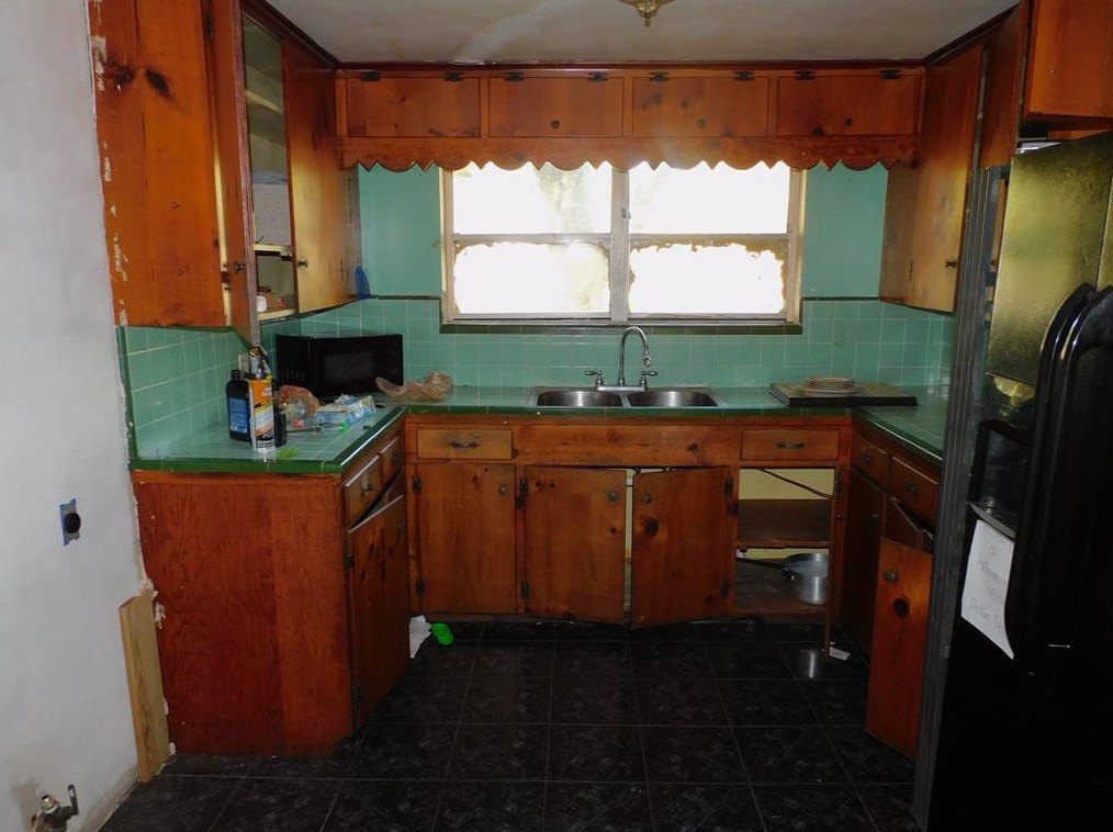 2803 Dupont St, Pasadena TX 77503-4110 exterior