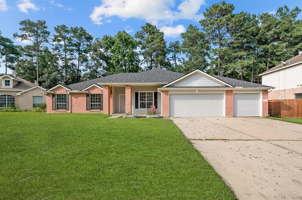 1114 Wiley Dr, Magnolia, TX 77354-2864
