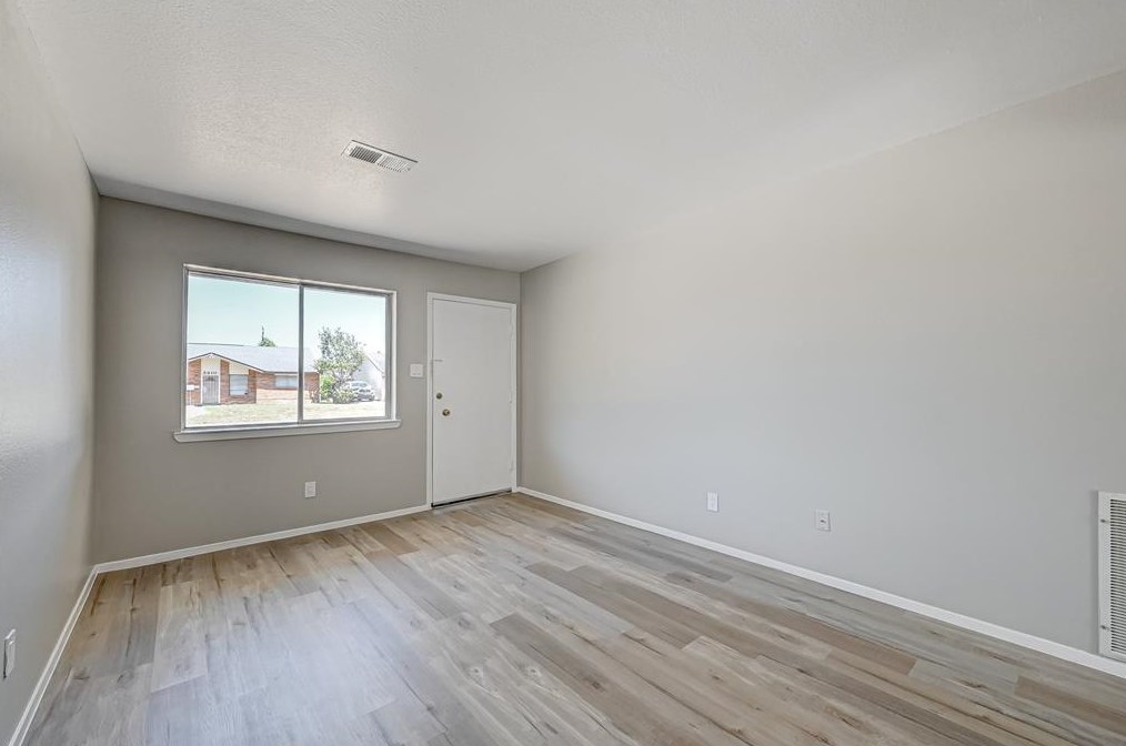 5609 Arthington St, Houston TX  77053-3007 exterior