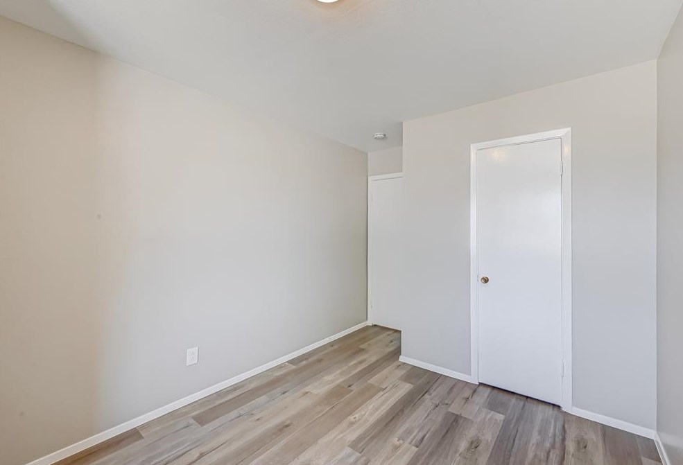 5609 Arthington St, Houston TX  77053-3007 exterior