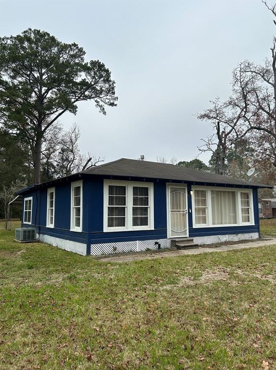 304 Tanner Ave, Cleveland TX  77327-4726 exterior
