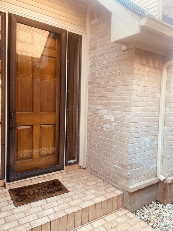 16630 Manningtree Ln, Spring TX  77379-6896 exterior