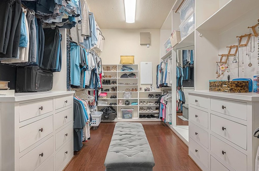 10102 Reading Rd, Richmond TX exterior