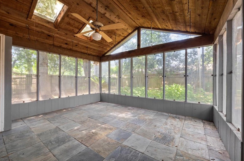 5203 Apple Spg Dr, Pearland TX 77584-1132 exterior