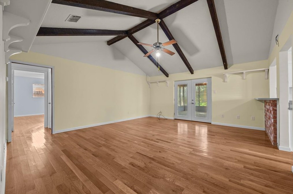 5203 Apple Springs Dr, Pearland, TX 77584-1253
