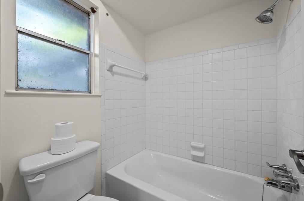 5203 Apple Spg Dr, Pearland TX 77584-1132 exterior