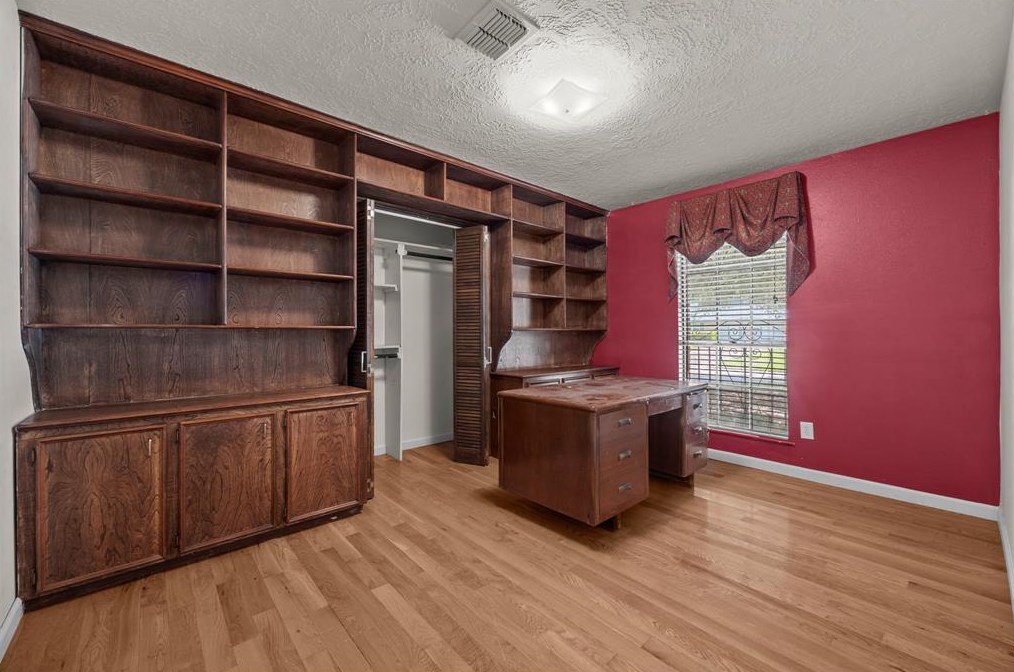 5203 Apple Spg Dr, Pearland TX 77584-1132 exterior