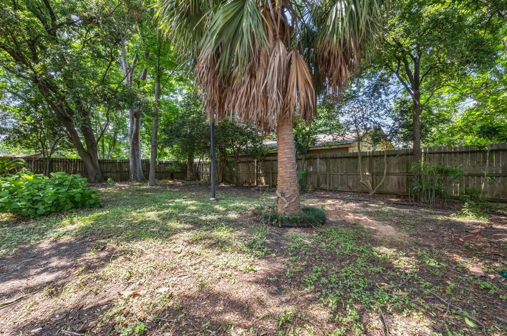 5203 Apple Spg Dr, Pearland TX 77584-1132 exterior