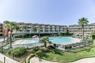 6300 Seawall Blvd, Galveston, TX 77551 - Photo 20