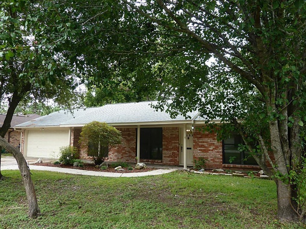 9122 Western Dr, Houston, TX 77080-8009