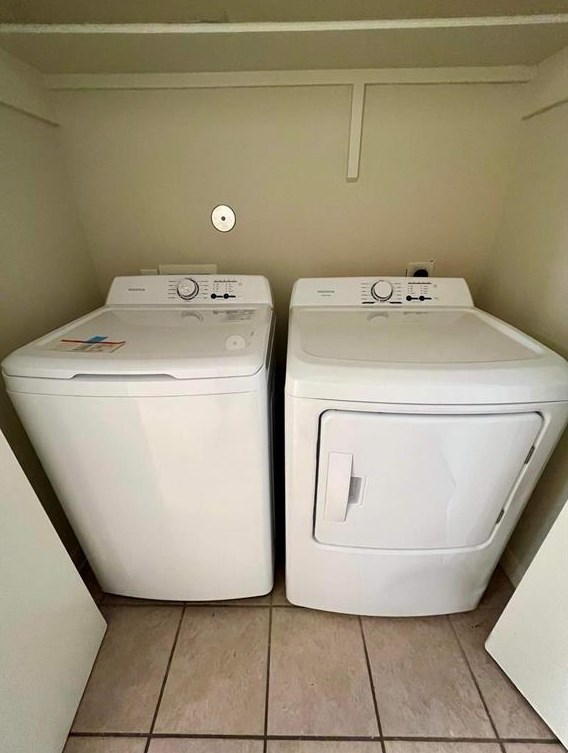 15615 Kiplands Bend Dr, Houston TX  77014-1538 exterior