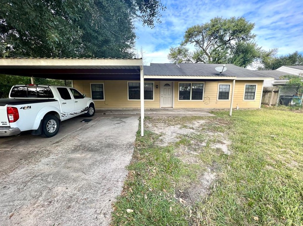 6019 Southmont St, Houston, TX 77033