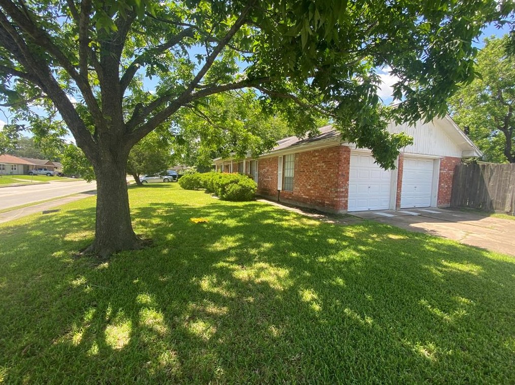 2107 Harris Ave, Pasadena, TX 77506-3731