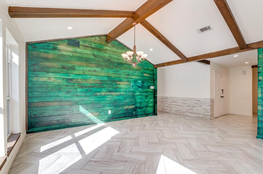 7819 Bankside Dr, Houston TX  77071-1701 exterior