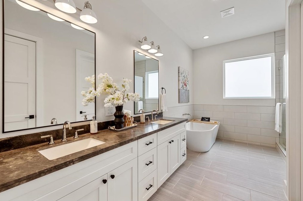 816 33 St, Houston TX  77022-5105 exterior