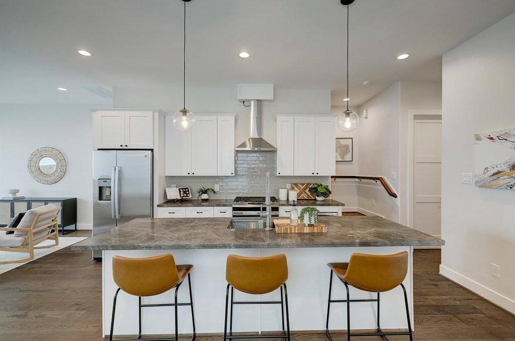 816 33 St, Houston TX  77022-5105 exterior