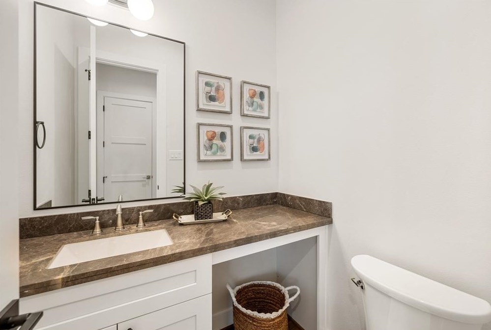 816 33 St, Houston TX  77022-5105 exterior