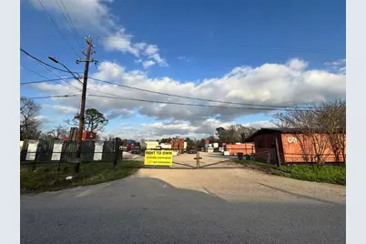 4805 E O S T Drive, Houston, TX 77013 - Photo 12