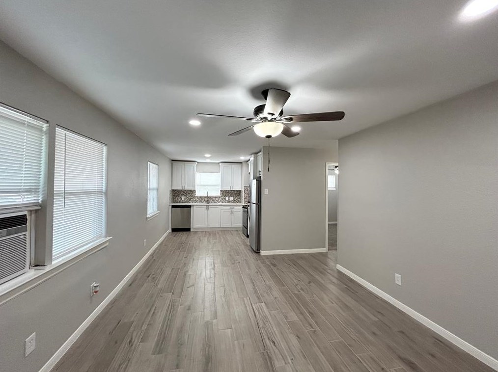 3111 Arbor St, Houston, TX 77004-6183