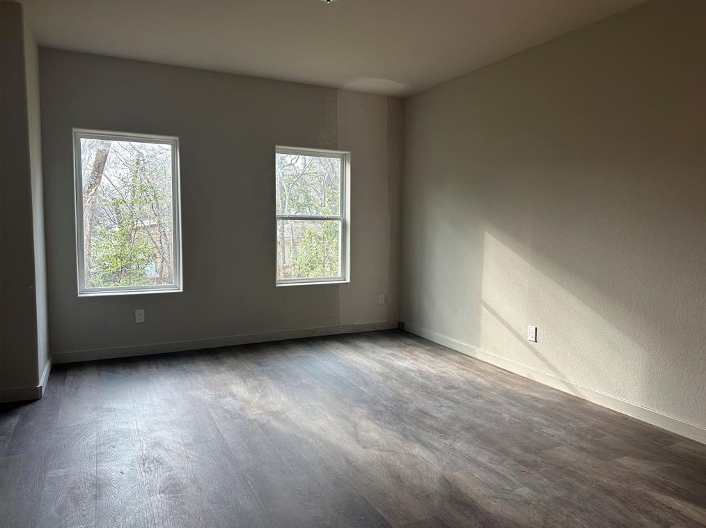 6619 Ezzard Charles Ln, Houston TX  77091-1722 exterior