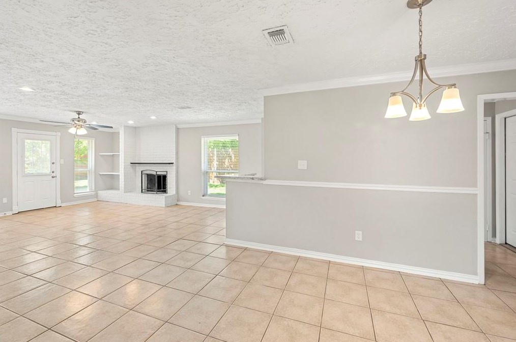 5351 King Richard Dr, Katy, TX 77493-1735