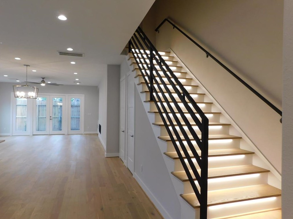 906 Knox St, Houston TX  77091-2212 exterior