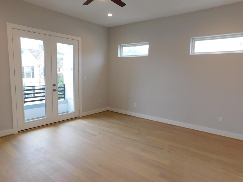 906 Knox St, Houston TX  77091-2212 exterior