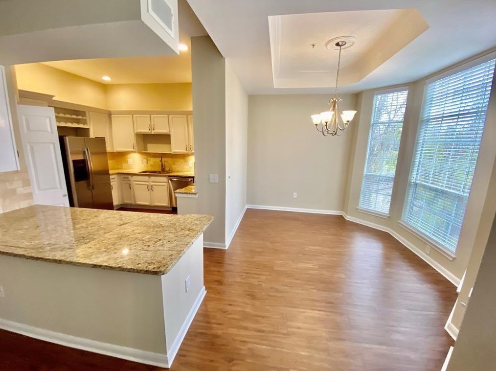 5353 Memorial Dr #4047, Houston, TX 77007