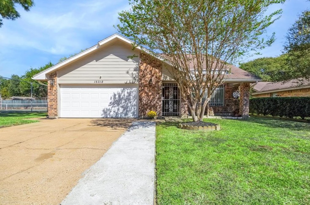 15318 Beechnut St, Houston TX 77083-5416 exterior