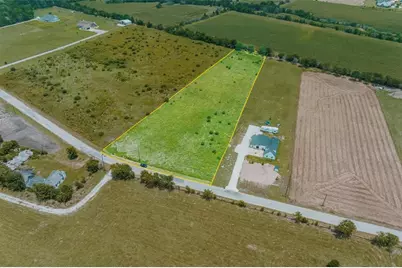 Track 1 Grubbs, Sealy, TX 77474 - Photo 12