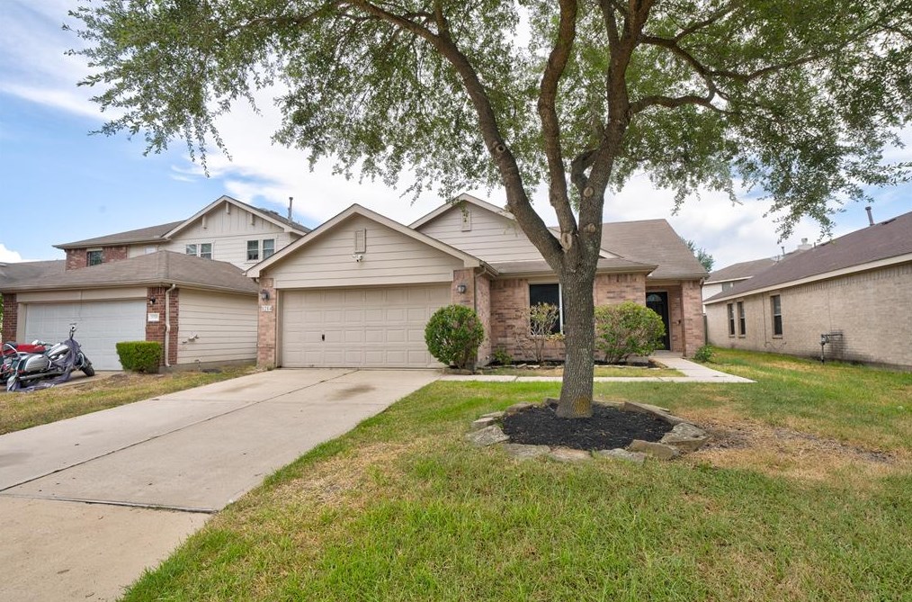 1214 Coppermeade Dr, Houston, TX 77067