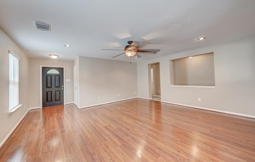 1214 Coppermeade Dr, Houston TX  77067-3501 exterior